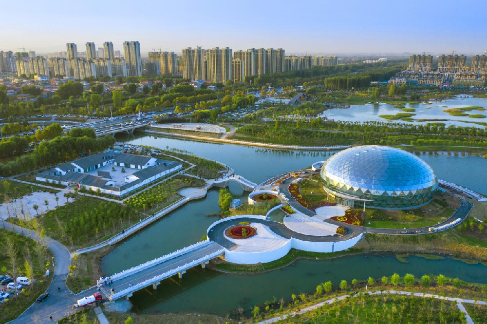 磁县打造优美城市环境，助力打造一流营商环境。 磁县融媒体中心供图